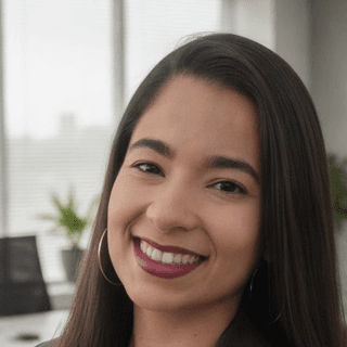Alice Sousa — Consultora de Consórcios da Emanoel Consórcios